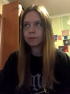 Snapshot of LunaVirelle chatting on 18, 10, 2025 LunaVirelle online show from 18, 10, 2025