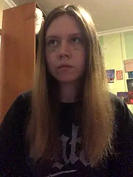 Snapshot of LunaVirelle chatting on 25, 10, 2025 LunaVirelle online show from 25, 10, 2025