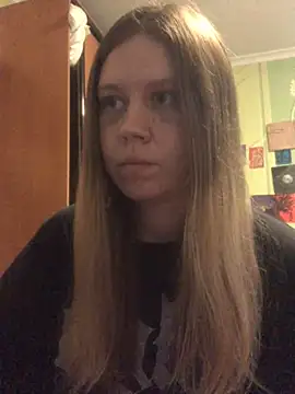 Snapshot of LunaVirelle chatting on 1, 11, 2025 LunaVirelle online show from 1, 11, 2025