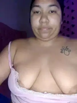 Snapshot of AprilBelmore chatting on 7, 11, 2025 AprilBelmore online show from 7, 11, 2025