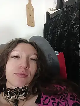 Lucy colee online show from 10, 3, 2026