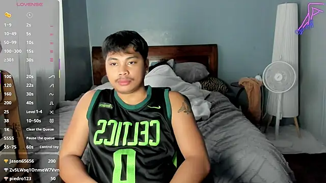 Snapshot of LuisitoJuancho55 chatting on 21, 12, 2025 LuisitoJuancho55 online show from 21, 12, 2025