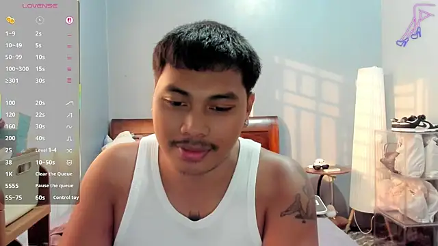 Snapshot of LuisitoJuancho55 chatting on 13, 4, 2026 LuisitoJuancho55 online show from 13, 4, 2026