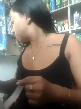 Snapshot of Harley_r chatting on 10, 10, 2025 Harley r online show from 10, 10, 2025