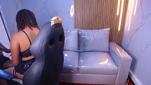 Kendall rossii  online show from 14, 11, 2025