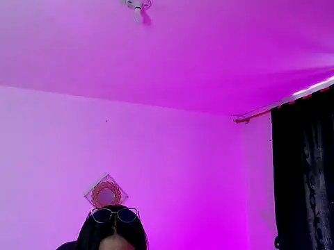 sofia  666 online show from 21, 10, 2025