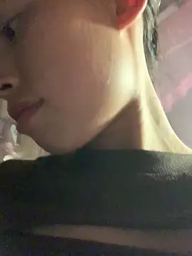 Han-han123 online show from 13, 11, 2025