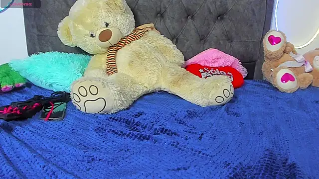 emilyfreire online show from 9, 10, 2025