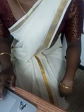 Snapshot of Tamilmallu-duskygirl03 chatting on 2, 11, 2025 Tamilmallu-duskygirl03 online show from 2, 11, 2025