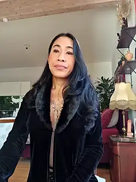 bianca bellamy online show from 18, 10, 2025