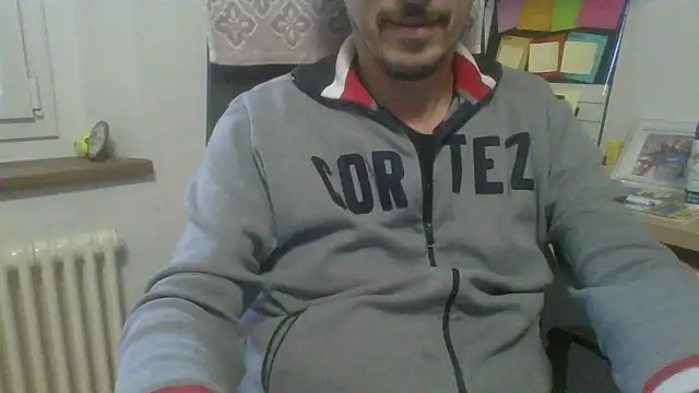 Kawayleo online show from 30, 10, 2025