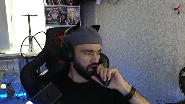 Nik Namee online show from 13, 10, 2025