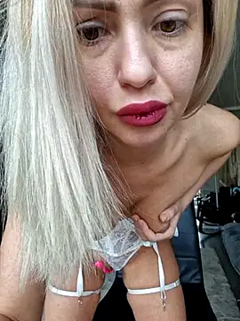 BritanyVegas online show from 20, 3, 2026