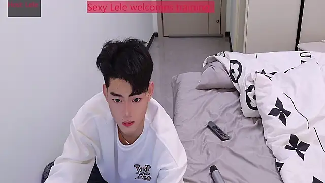 sexyboy-lele online show from 26, 11, 2025