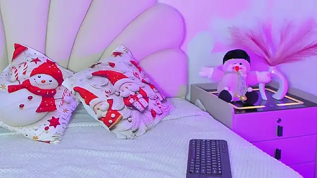 Alyss Sweet online show from 16, 11, 2025