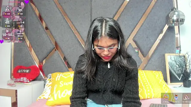 Snapshot of KimiAnal chatting on 12, 11, 2025 KimiAnal online show from 12, 11, 2025