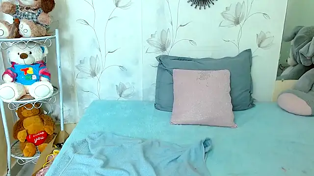 zara cute online show from 5, 11, 2025