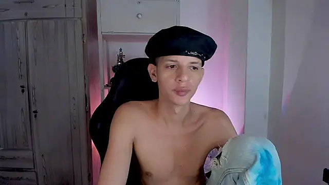 tylernova online show from 15, 12, 2025