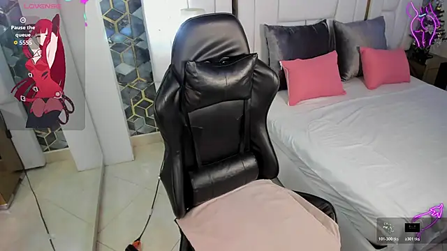 Snapshot of emily_parks666 chatting on 28, 11, 2025 emily parks666 online show from 28, 11, 2025