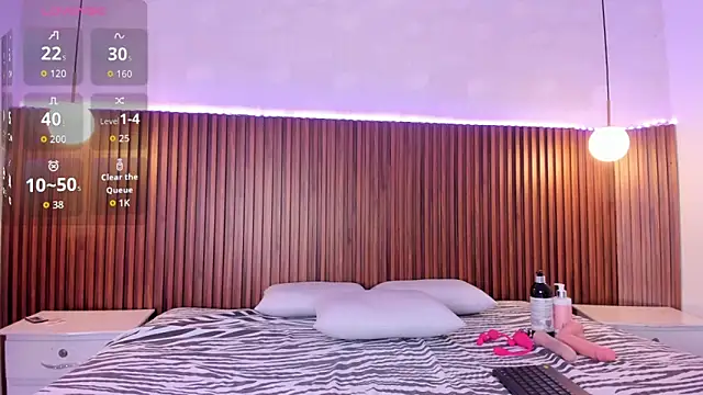 Snapshot of Foxy_Kylie chatting on 13, 2, 2026 Foxy Kylie online show from 13, 2, 2026