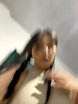 Snapshot of __Lorelain__ chatting on 10, 11, 2025 Lorelain online show from 10, 11, 2025