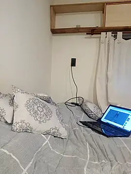 Chinitaluna online show from 17, 11, 2025