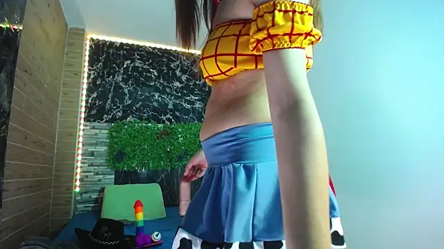 Snapshot of celeste_solis chatting on 31, 10, 2025 celeste solis online show from 31, 10, 2025