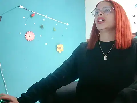 Snapshot of dayra_velez chatting on 9, 10, 2025 dayra velez online show from 9, 10, 2025