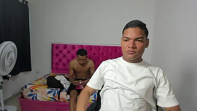 isaac master77 online show from 9, 2, 2026