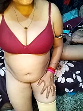 Snapshot of modhu82 chatting on 1, 11, 2025 modhu82 online show from 1, 11, 2025