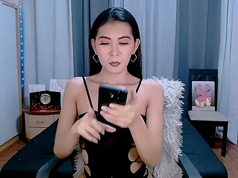 Alicia Morei online show from 28, 10, 2025