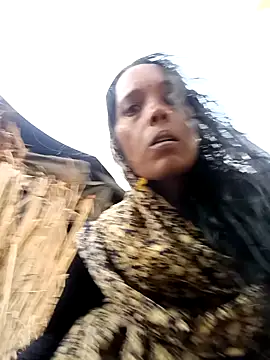 Snapshot of Cutsedi3 chatting on 17, 10, 2025 Cutsedi3 online show from 17, 10, 2025