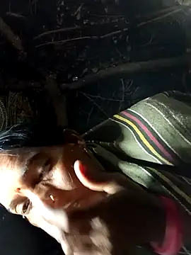 Snapshot of Cutsedi3 chatting on 23, 10, 2025 Cutsedi3 online show from 23, 10, 2025