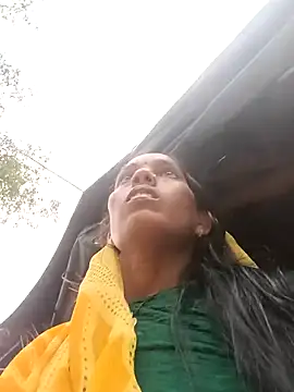 Snapshot of Cutsedi3 chatting on 24, 10, 2025 Cutsedi3 online show from 24, 10, 2025