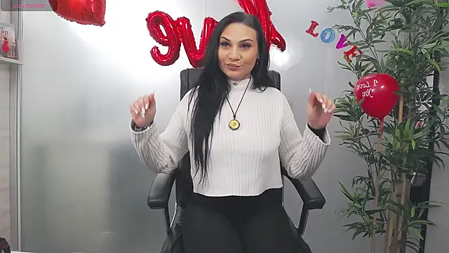 Snapshot of YaraXCox chatting on 12, 2, 2026 YaraXCox online show from 12, 2, 2026