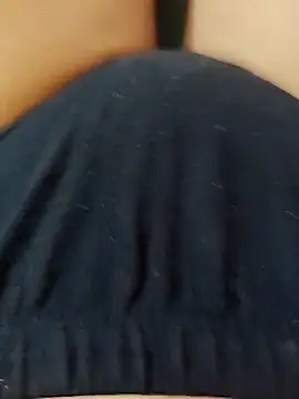 Snapshot of Jiya_hott chatting on 8, 11, 2025 Jiya hott online show from 8, 11, 2025