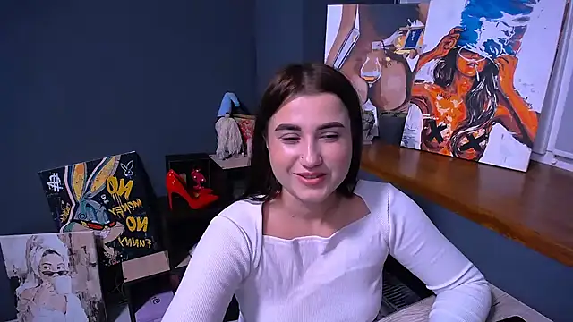 Snapshot of Flower_mary chatting on 14, 11, 2025 Flower mary online show from 14, 11, 2025