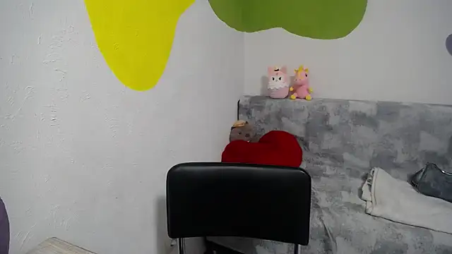 Snapshot of Flower_mary chatting on 19, 11, 2025 Flower mary online show from 19, 11, 2025