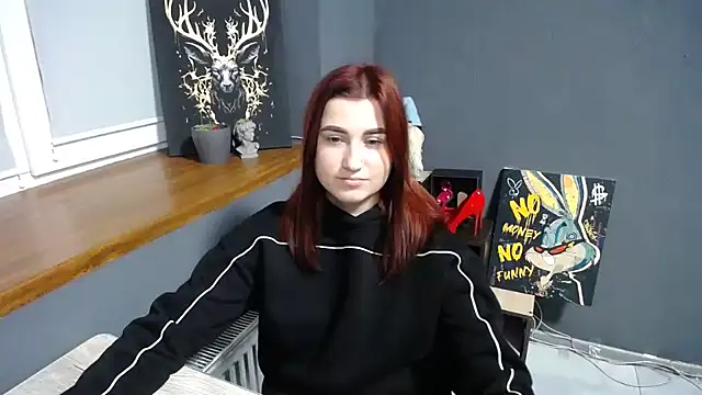 Snapshot of Flower_mary chatting on 24, 11, 2025 Flower mary online show from 24, 11, 2025