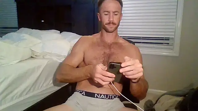 Snapshot of Hammer1128 chatting on 13, 11, 2025 Hammer1128 online show from 13, 11, 2025