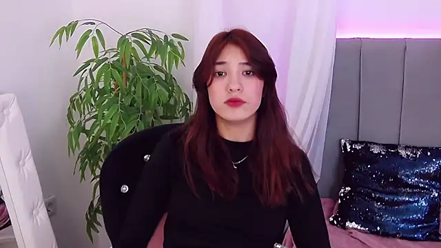 Snapshot of ArielLoove chatting on 30, 11, 2025 ArielLoove online show from 30, 11, 2025