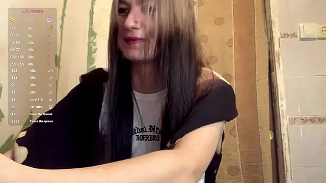 Snapshot of ArianeBhayani chatting on 16, 10, 2025 ArianeBhayani online show from 16, 10, 2025