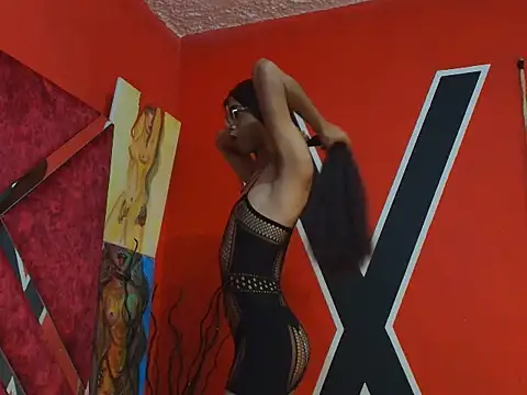 Snapshot of Hetaira_Lexx chatting on 13, 10, 2025 Hetaira Lexx online show from 13, 10, 2025