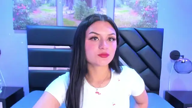 Snapshot of GAbrielaBotero chatting on 27, 11, 2025 GAbrielaBotero online show from 27, 11, 2025