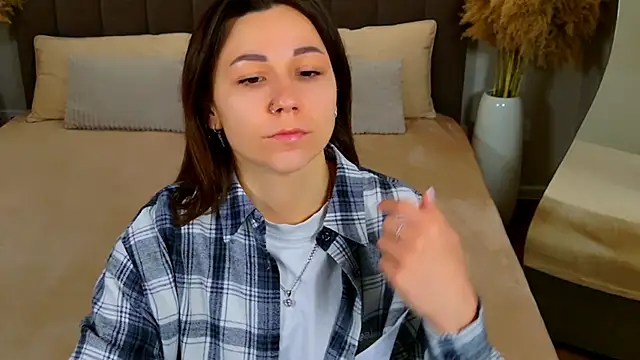 Snapshot of EdenSolis chatting on 24, 3, 2026 EdenSolis online show from 24, 3, 2026