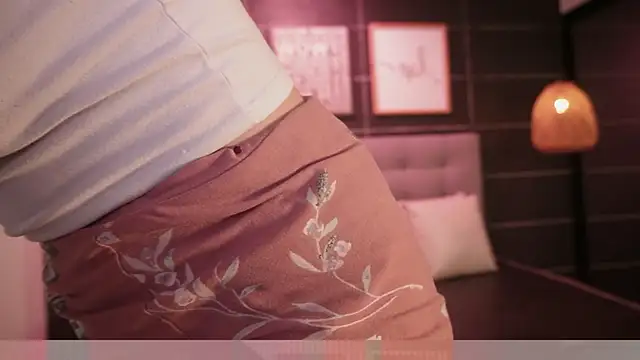 Snapshot of Thalia_Karlson chatting on 11, 11, 2025 Thalia Karlson online show from 11, 11, 2025