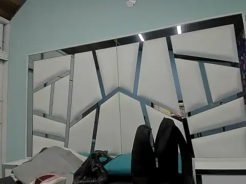 MiaHarper2 online show from 15, 12, 2025