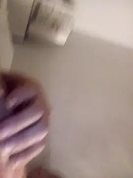 Snapshot of jjLARAY chatting on 3, 2, 2026 jjLARAY online show from 3, 2, 2026