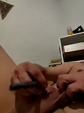 Snapshot of jjLARAY chatting on 14, 3, 2026 jjLARAY online show from 14, 3, 2026