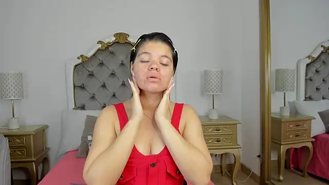 Snapshot of mary_joseph chatting on 21, 11, 2025 mary joseph online show from 21, 11, 2025